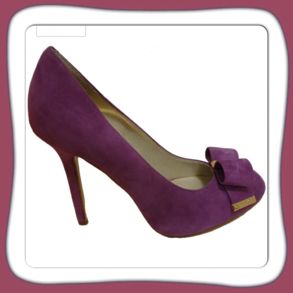 Michael Kors Delphine Suede Pomegranate - Picture 4 of 4